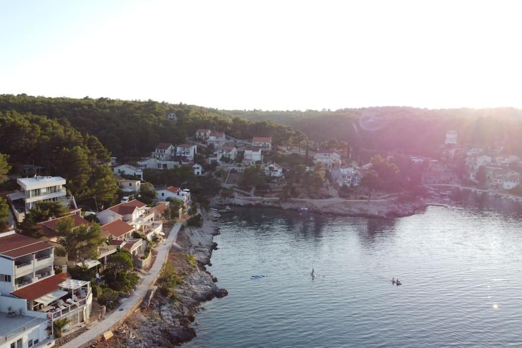 Kuca Za Odmor Olica Feriehus Basina