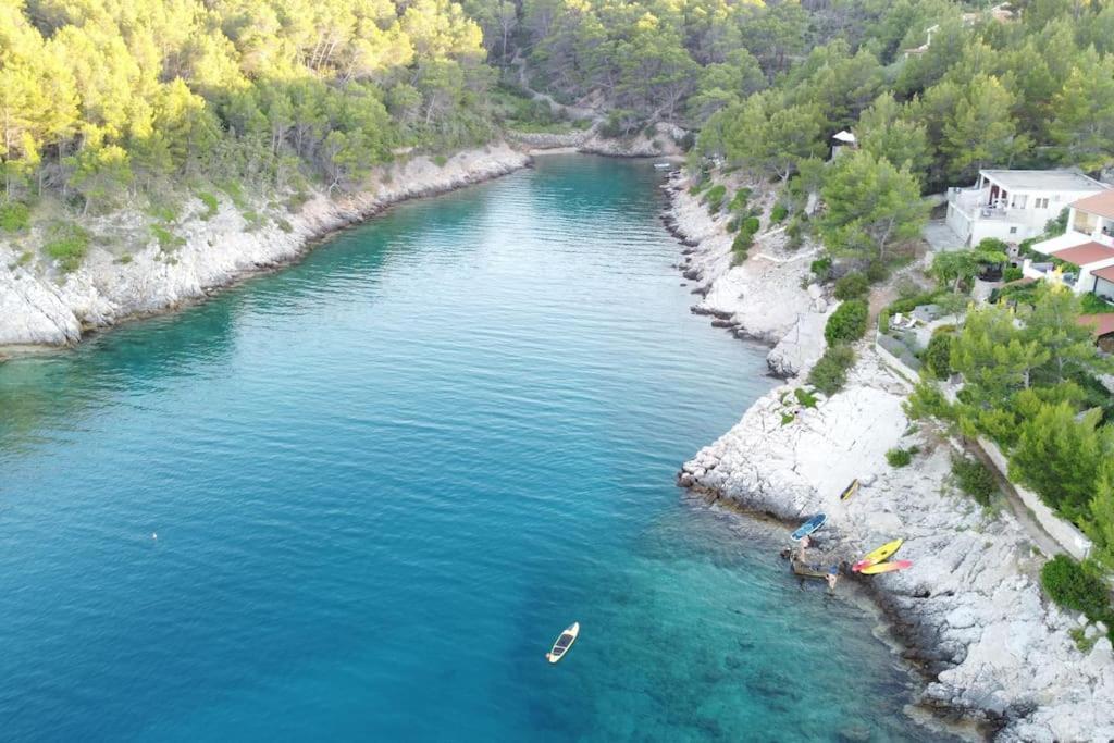 Kuca Za Odmor Olica Feriehus Basina